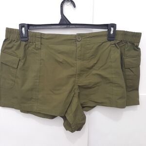 WILD FABLE 🥑Green Mini Shorts Size XXL